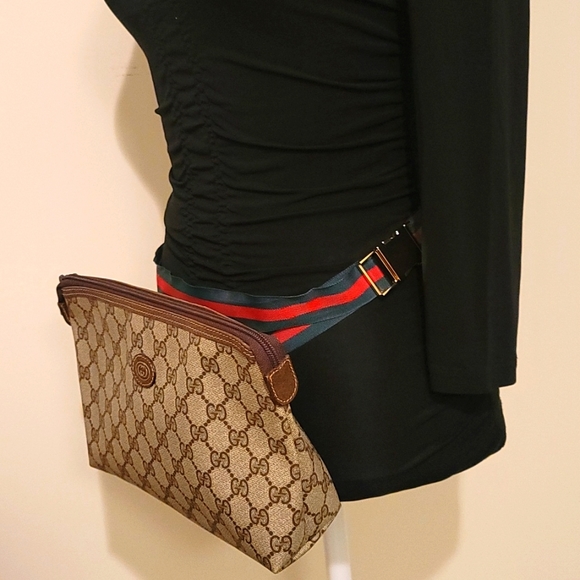 Gucci GG Clutch Crossbody Bag Chest or Waist Bag - Picture 13 of 16